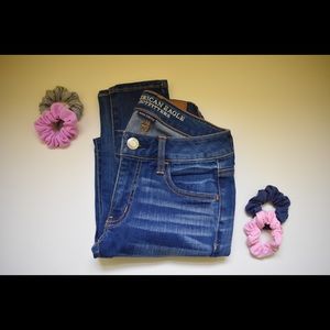 Never worn American Eagle Super stretch  jeans!